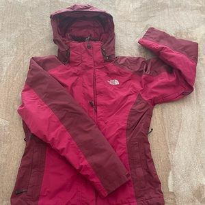 The North Face Women’s Ski Jacket - warm and cozy with insulated hood as well!